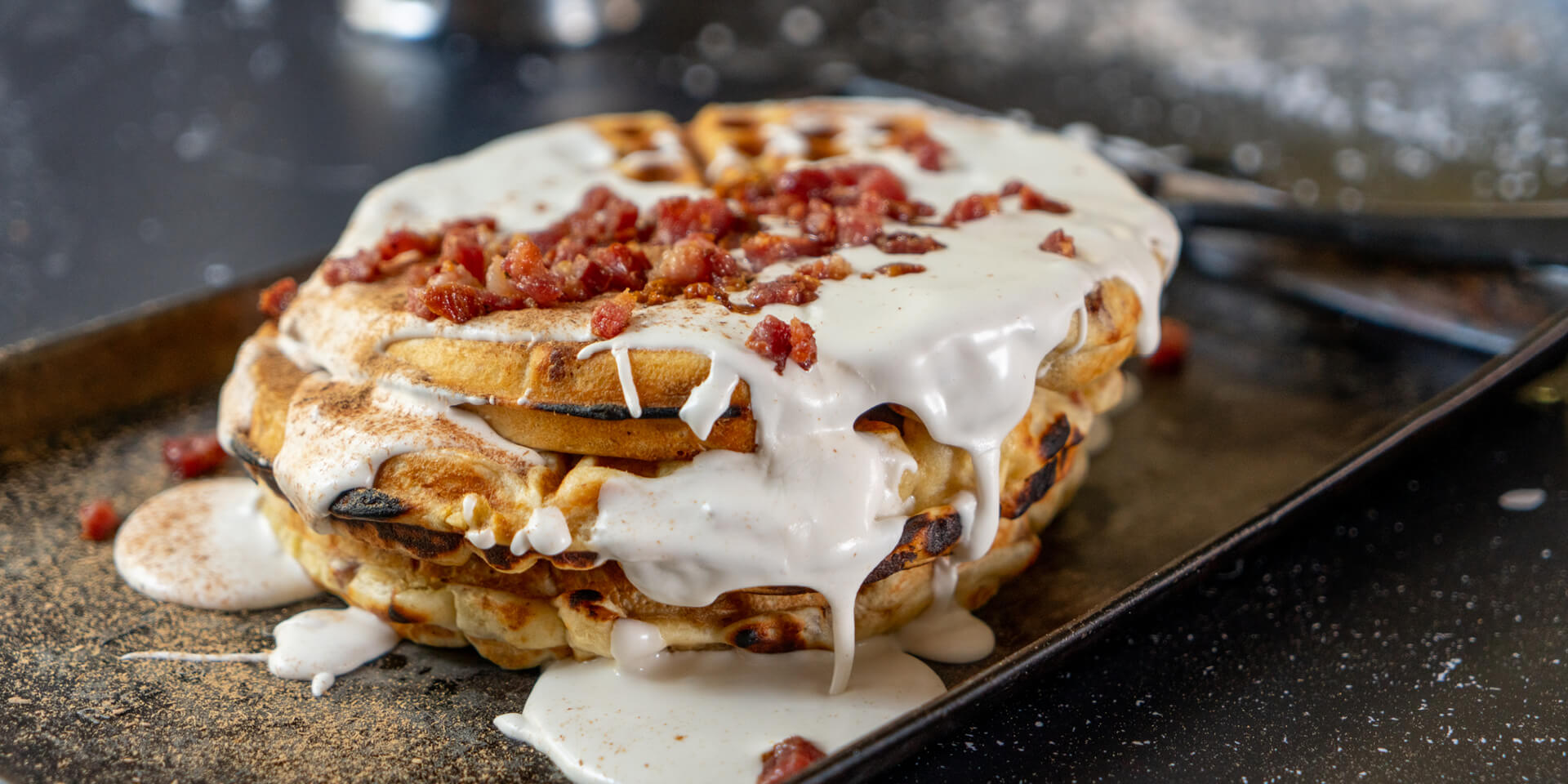 Eskort - Royal Glazed Bacon & Cinnamon Waffle - Eskort